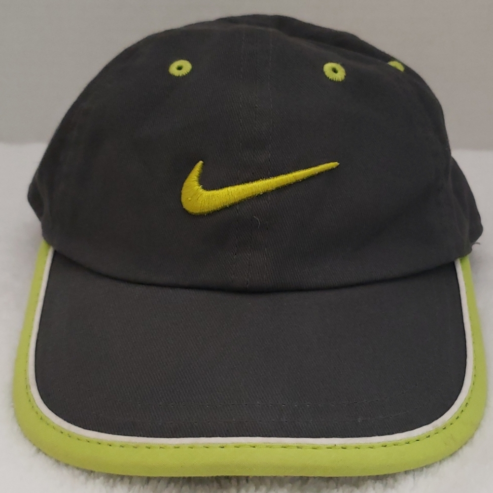 Nike | Women's Baseball Cap (Child)
